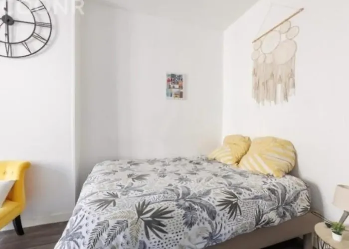 Апартаменты Centre Cosy